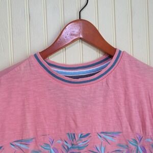 Huntington Shirt Mens Large Pink Palm Leaf Beach Club Ringer Graphic Tee